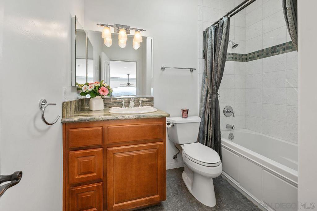 410 Woodland Ln Property Photo 22