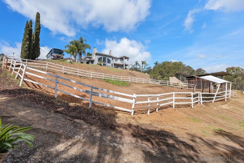 410 Woodland Ln Property Photo 28