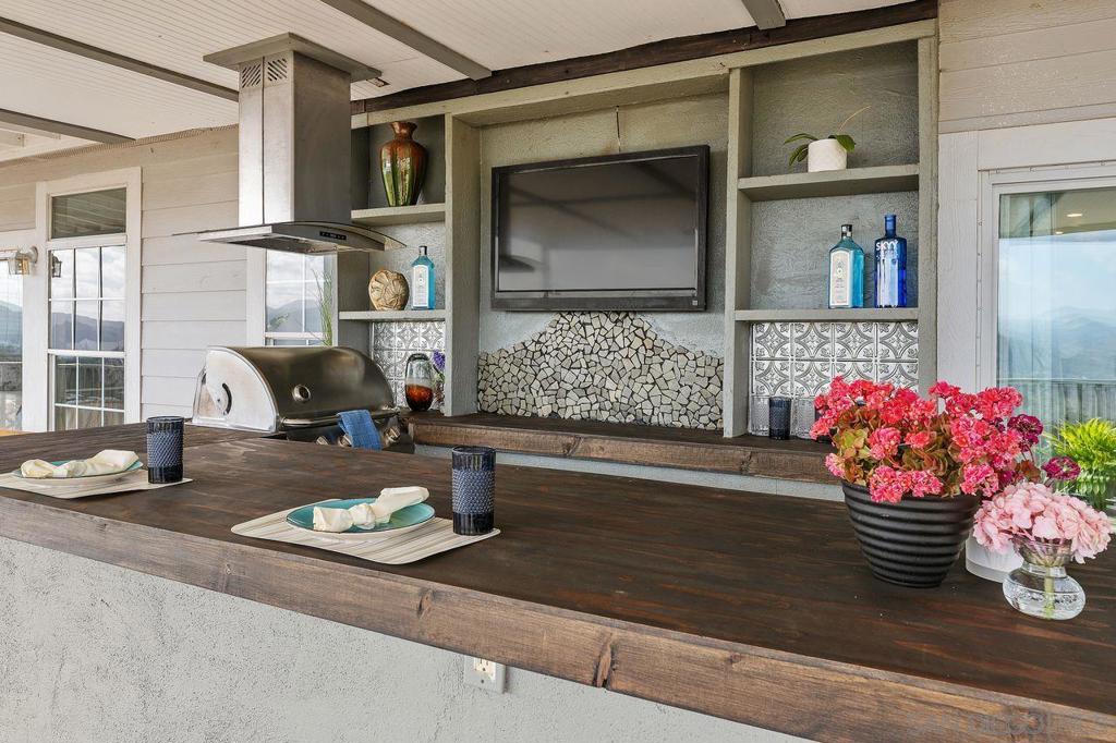 410 Woodland Ln Property Photo 38