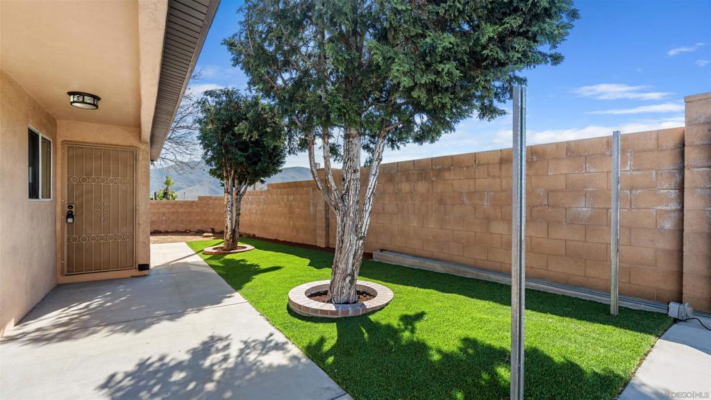 9616 Jamacha Blvd Property Photo