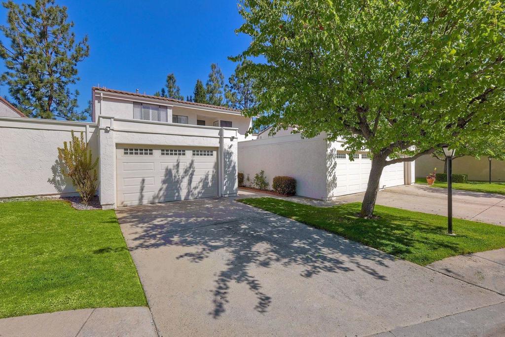 17730 Valle De Lobo Property Photo