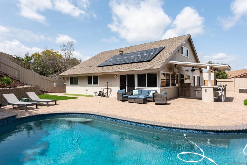 17017 Botero Dr Property Photo