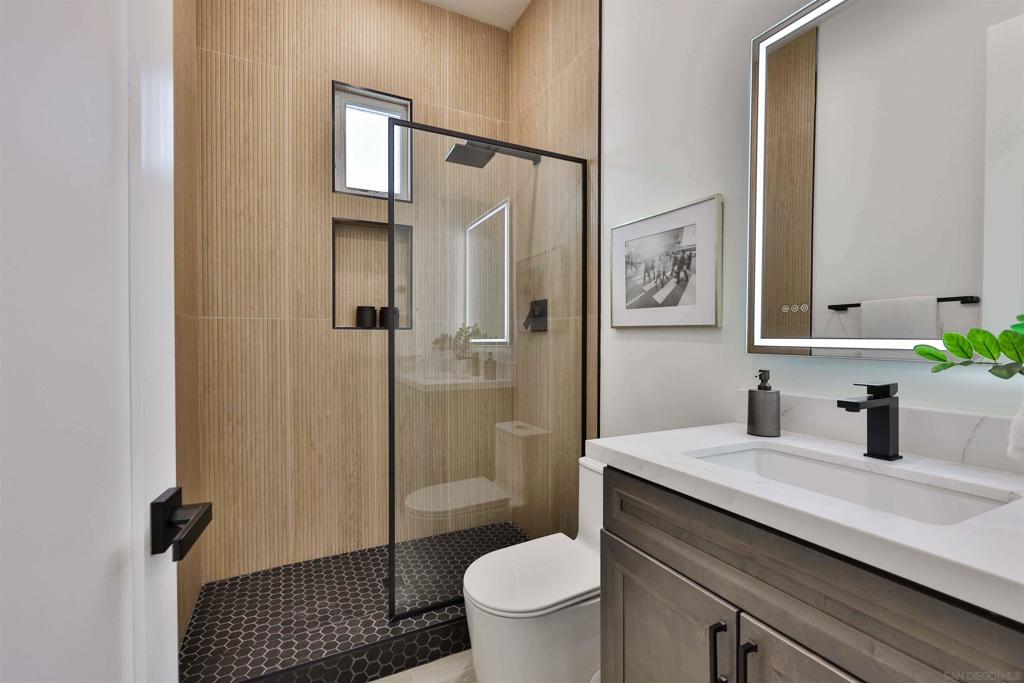 4674 Firestone Property Photo 5