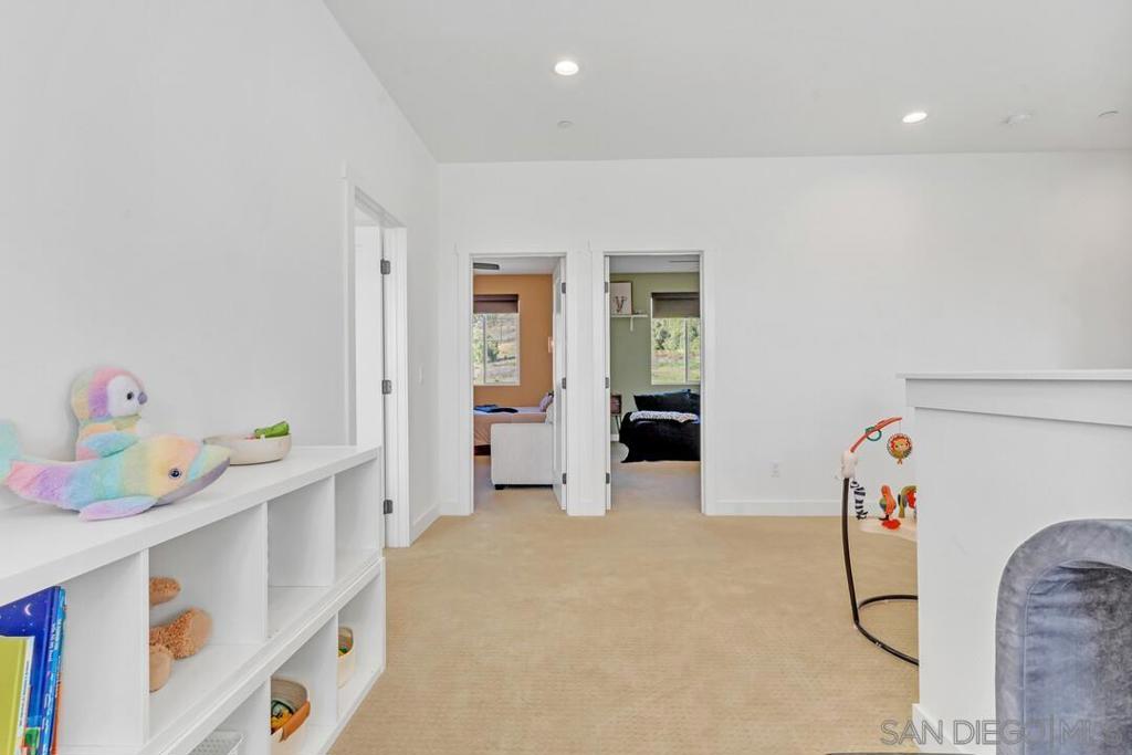 10224 Noble Way Property Photo 31