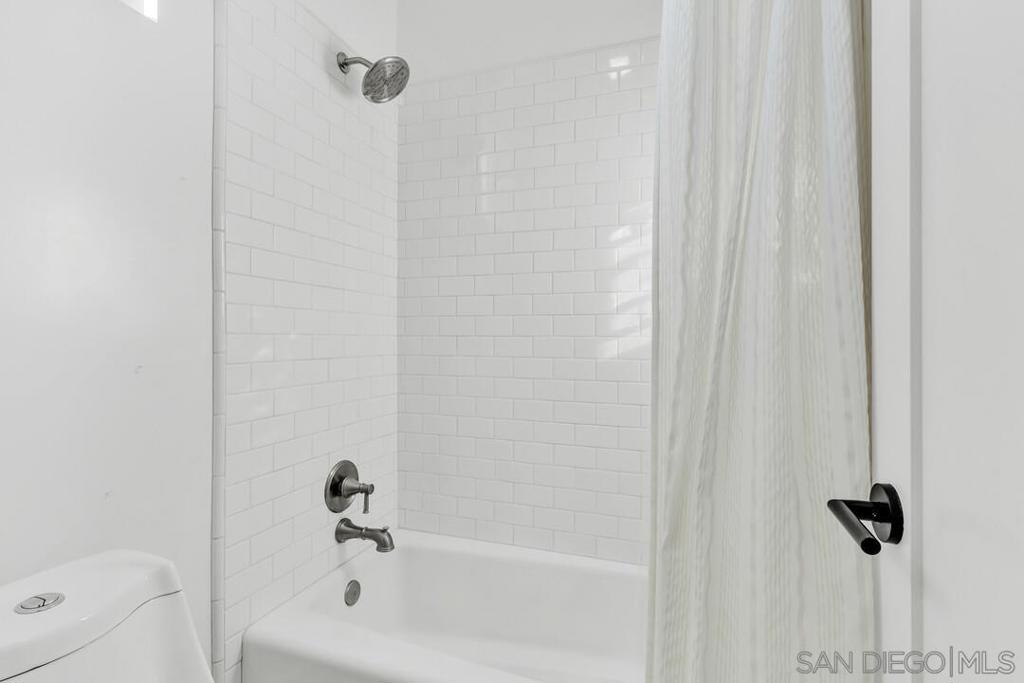 10224 Noble Way Property Photo 39