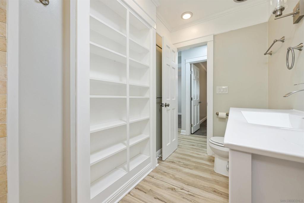 1725 35 Edgemont St Property Photo 59