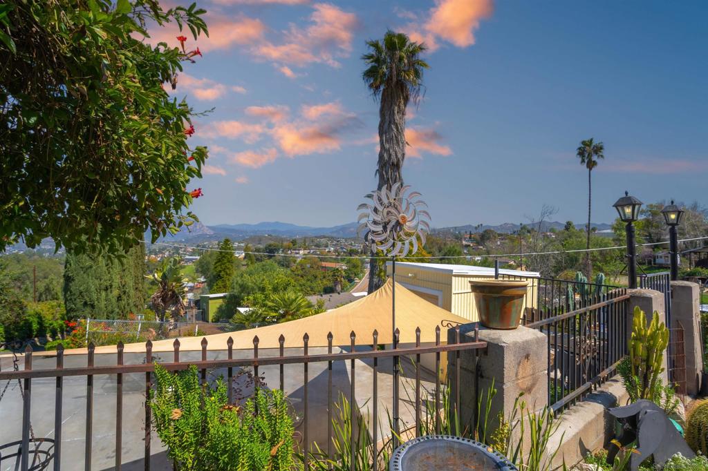 Lakeside Real Estate Listings Main Image
