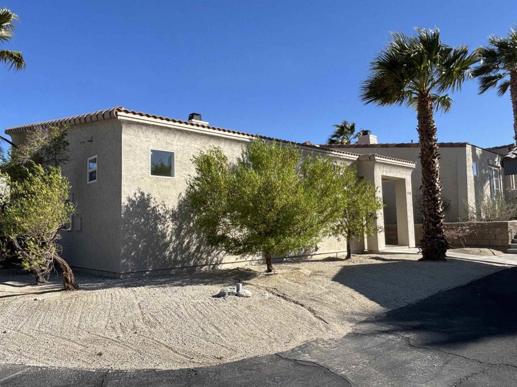 1714 Las Casitas Dr Property Photo