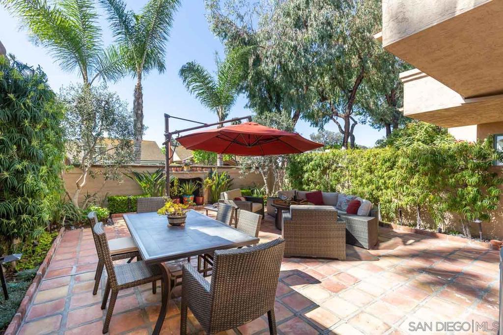 3786 Paseo Vista Famosa Property Photo