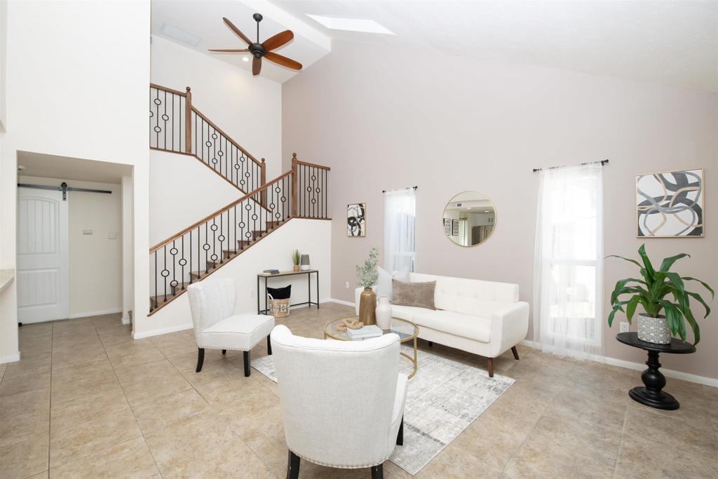 23620 Country Villa Property Photo