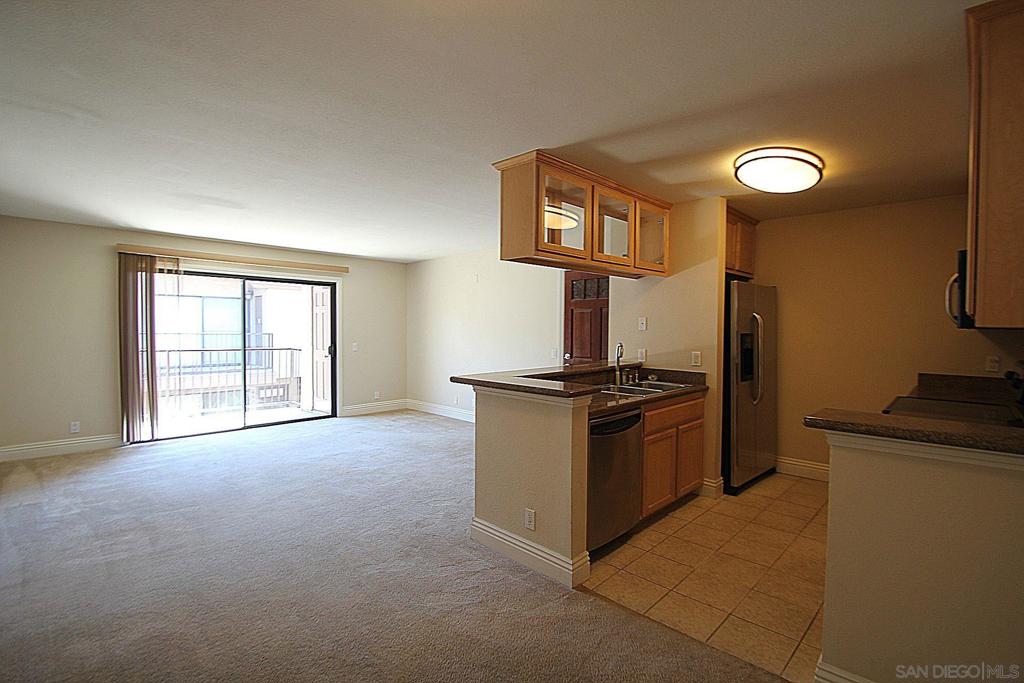12730 Laurel St 306 Property Photo
