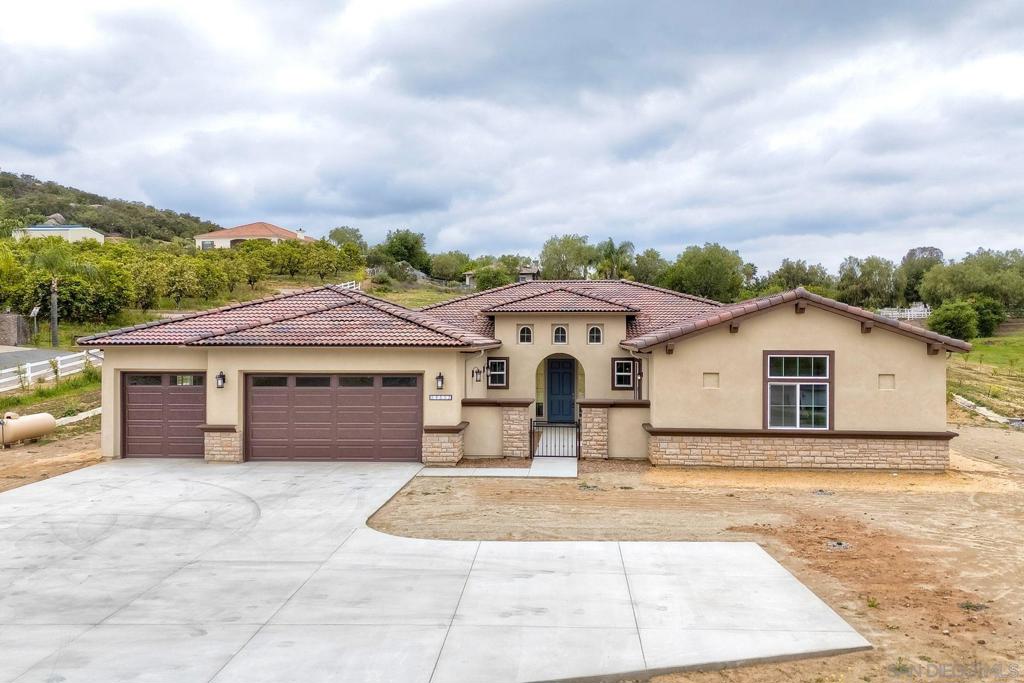 29532 Viking View Ln Property Photo 1