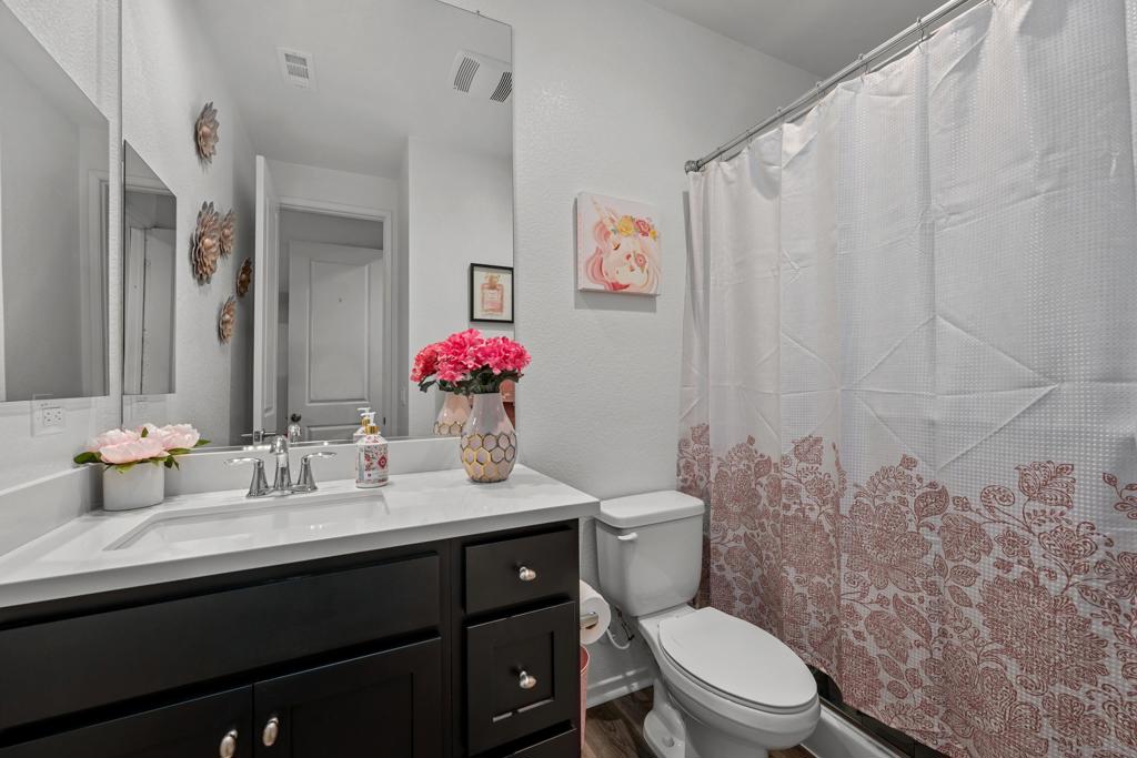 38512 Rosegate Pl Property Photo 14