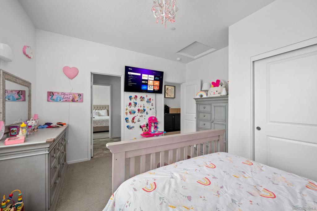 38512 Rosegate Pl Property Photo 17