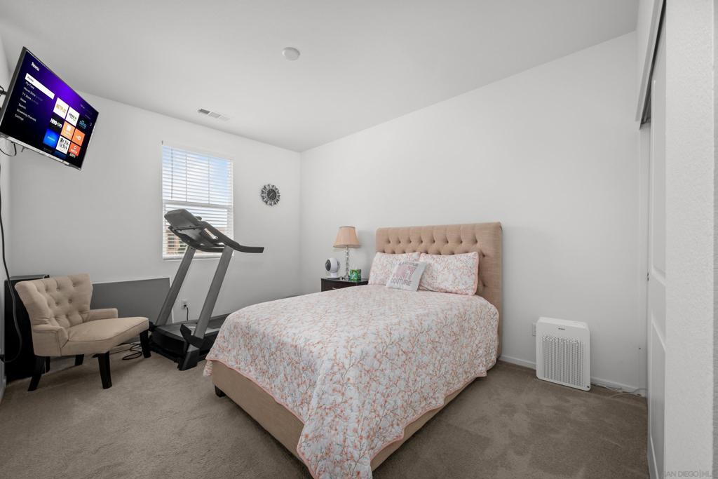 38512 Rosegate Pl Property Photo 20