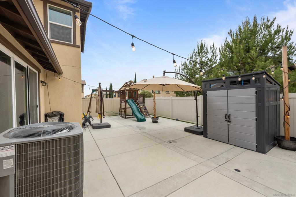 38512 Rosegate Pl Property Photo 29