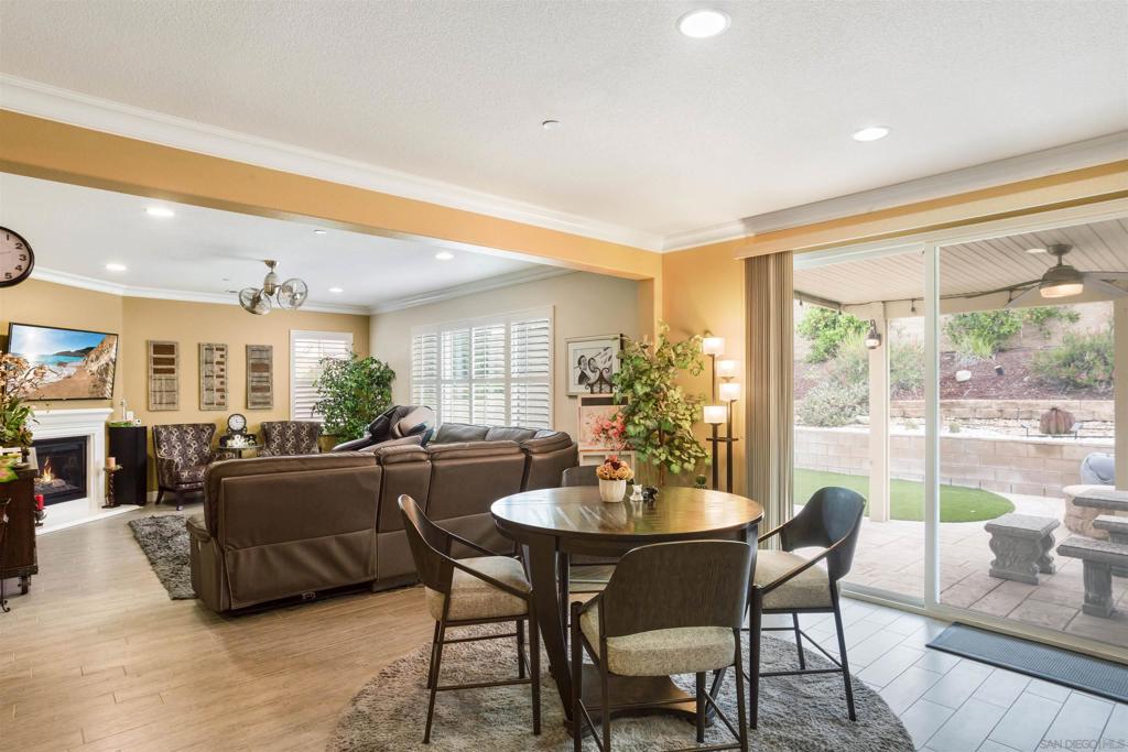16022 Cascade Dr Property Photo 4