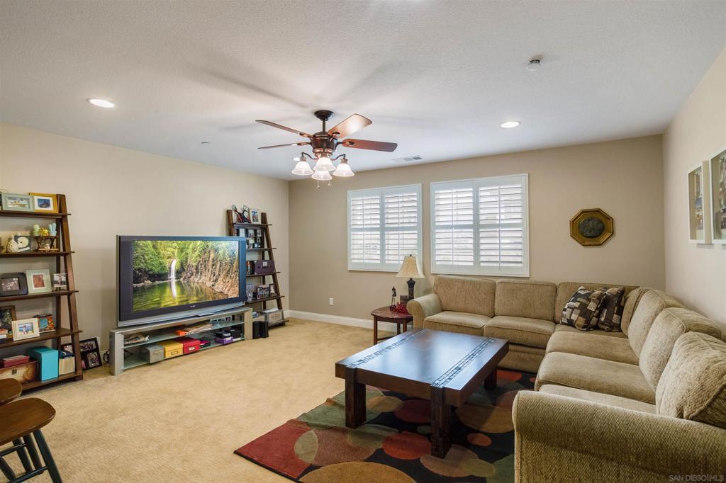 16022 Cascade Dr Property Photo 10