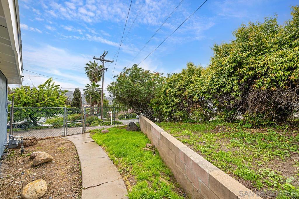 3070 Crane St Property Photo 46
