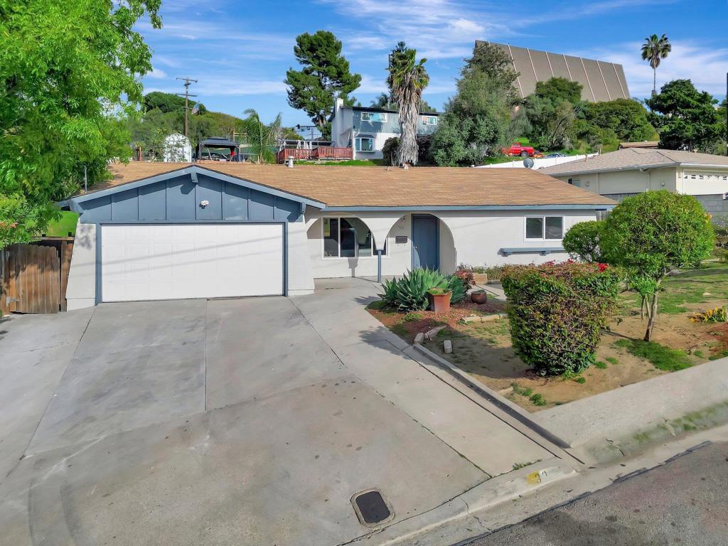 3943 Nereis Dr Property Photo 1