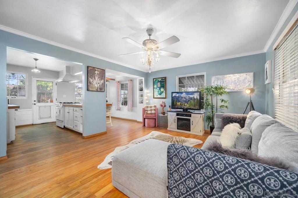 1809 Chicago St Property Photo