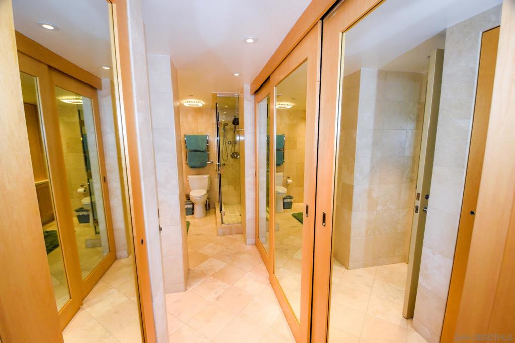 1810 Avenida Del Mundo 1609 Property Photo 28