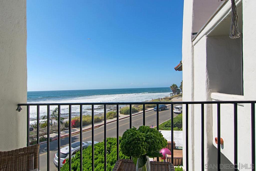 303 Coast 3 Property Photo 15