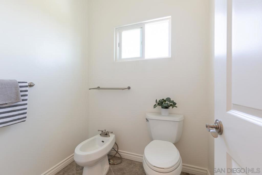 5075 Biltmore Street Property Photo 31