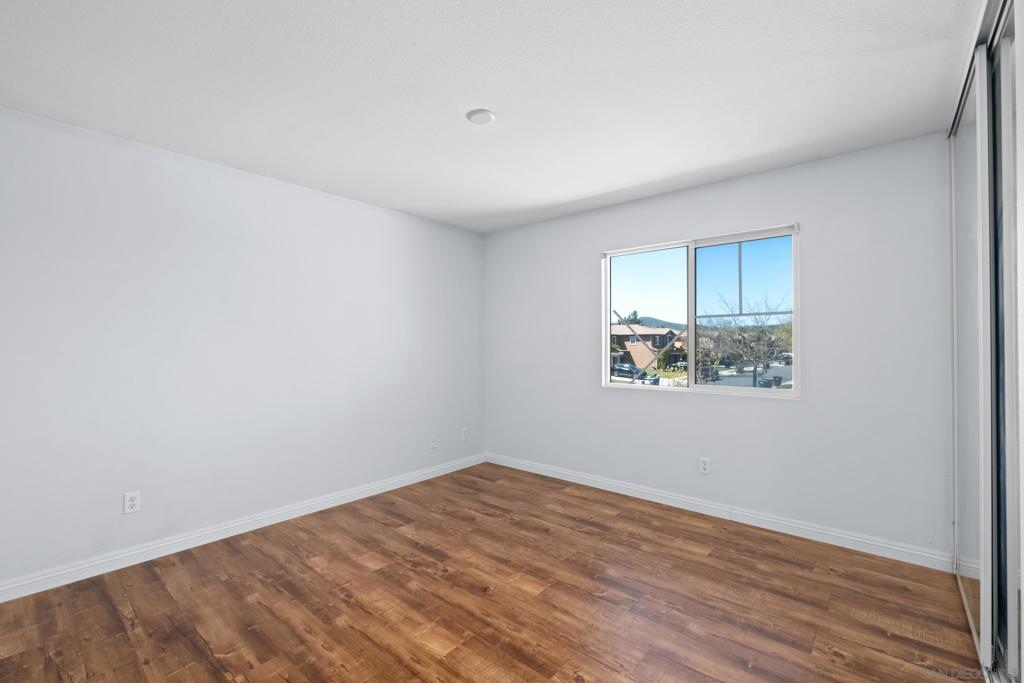 33962 Nightingale Ave. Property Photo 22
