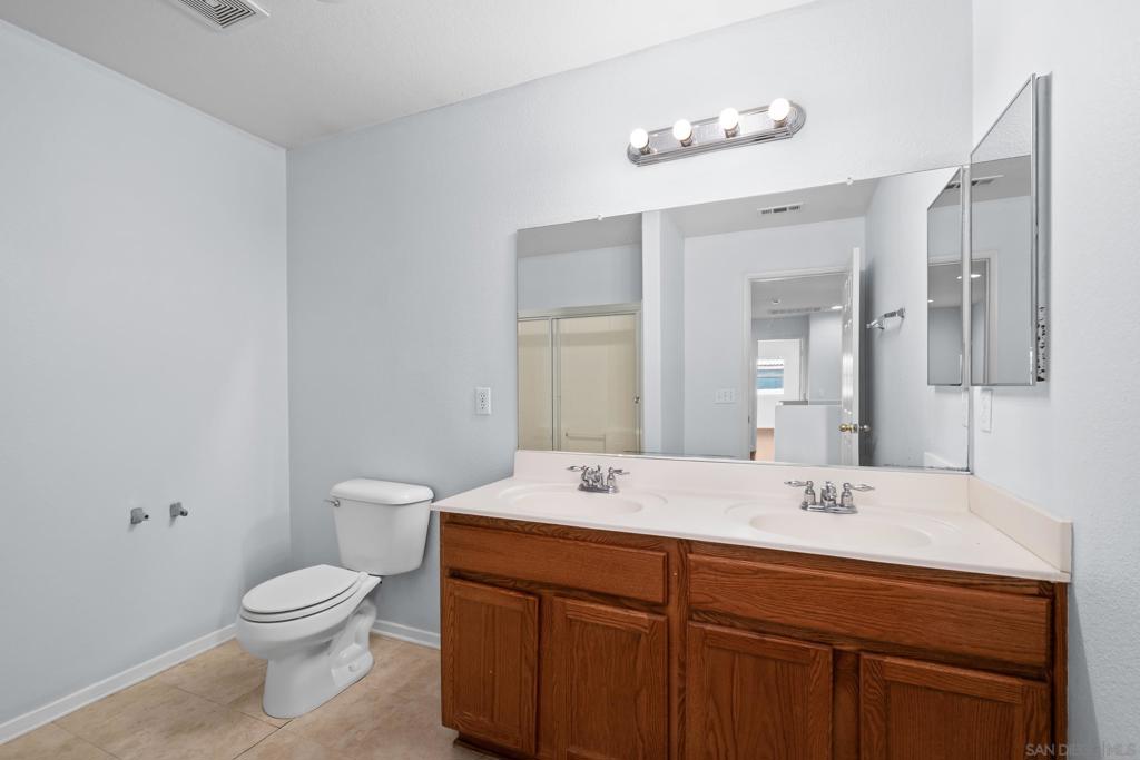 33962 Nightingale Ave. Property Photo 25