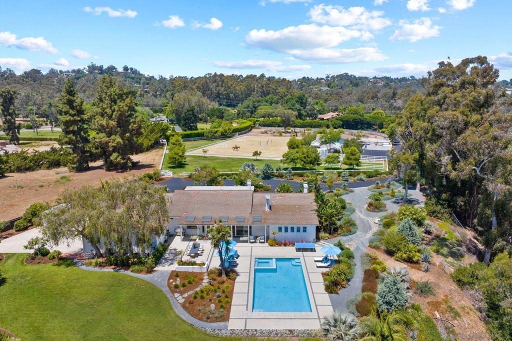 16039 Via Del Alba Property Photo 1