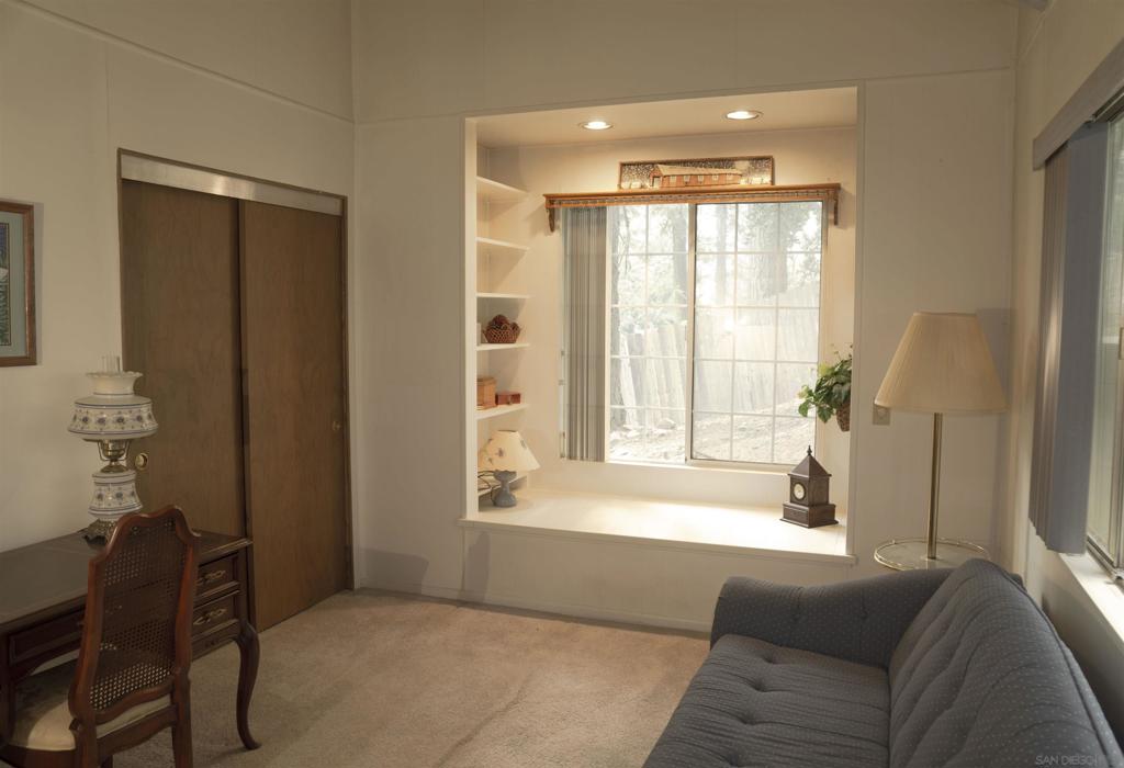 26582 Lake Forest Drive Property Photo 11