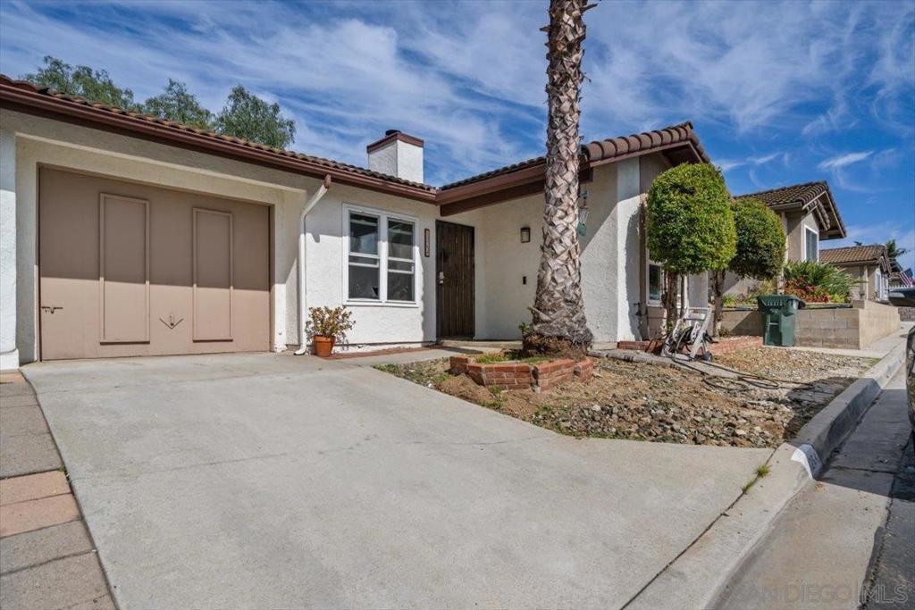 1264 Sundown Gln Property Photo