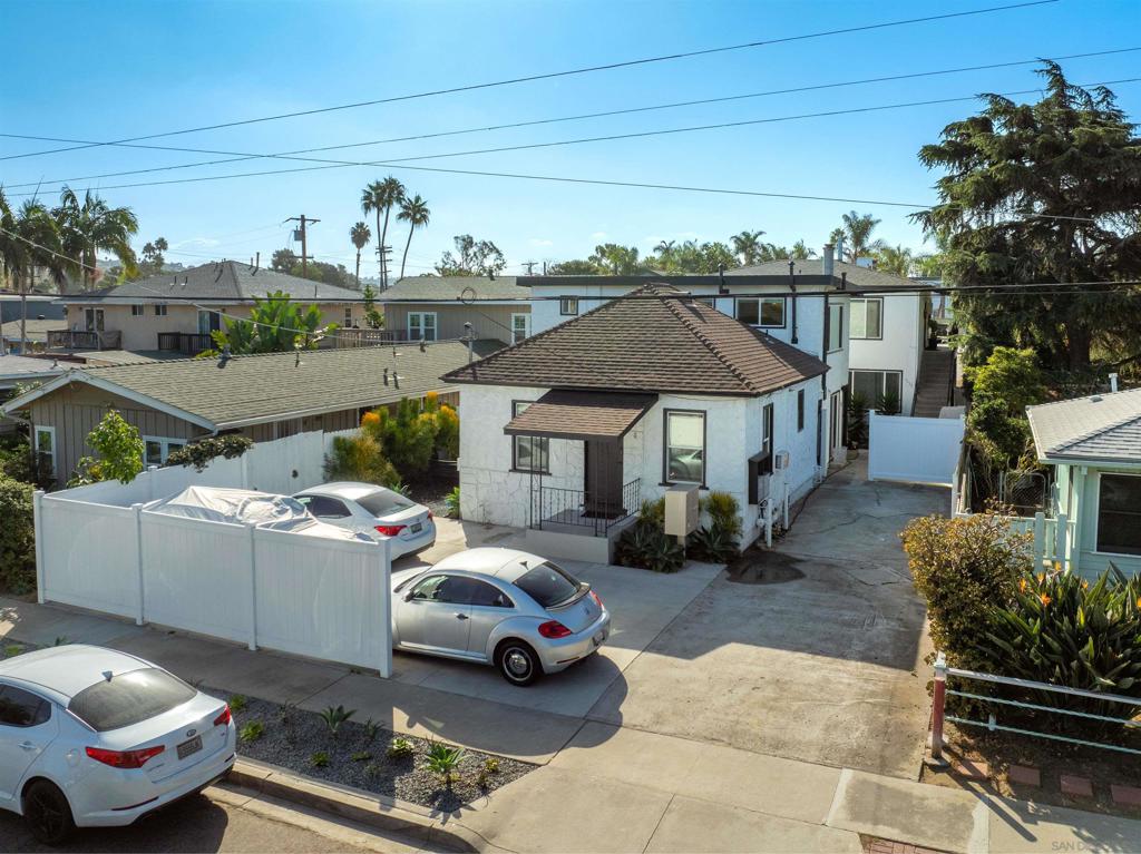 2635 Magnolia Ave Property Photo