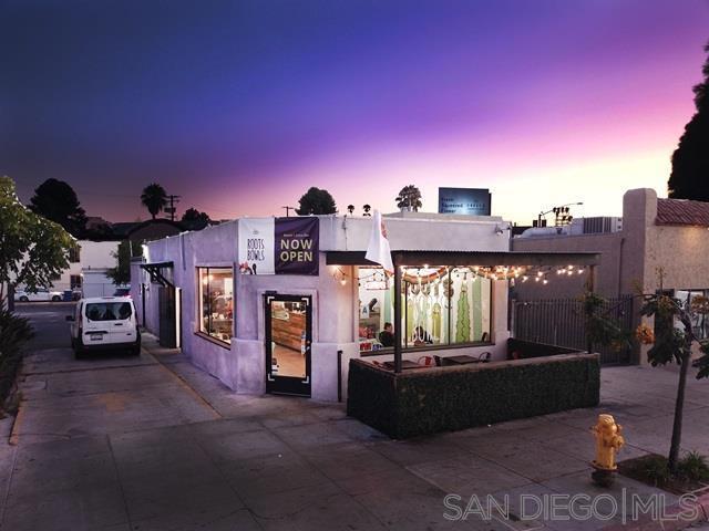 1225 University Avenue Property Photo 3