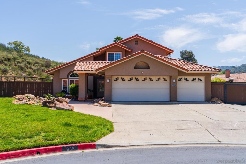 385 Bridle Run Property Photo
