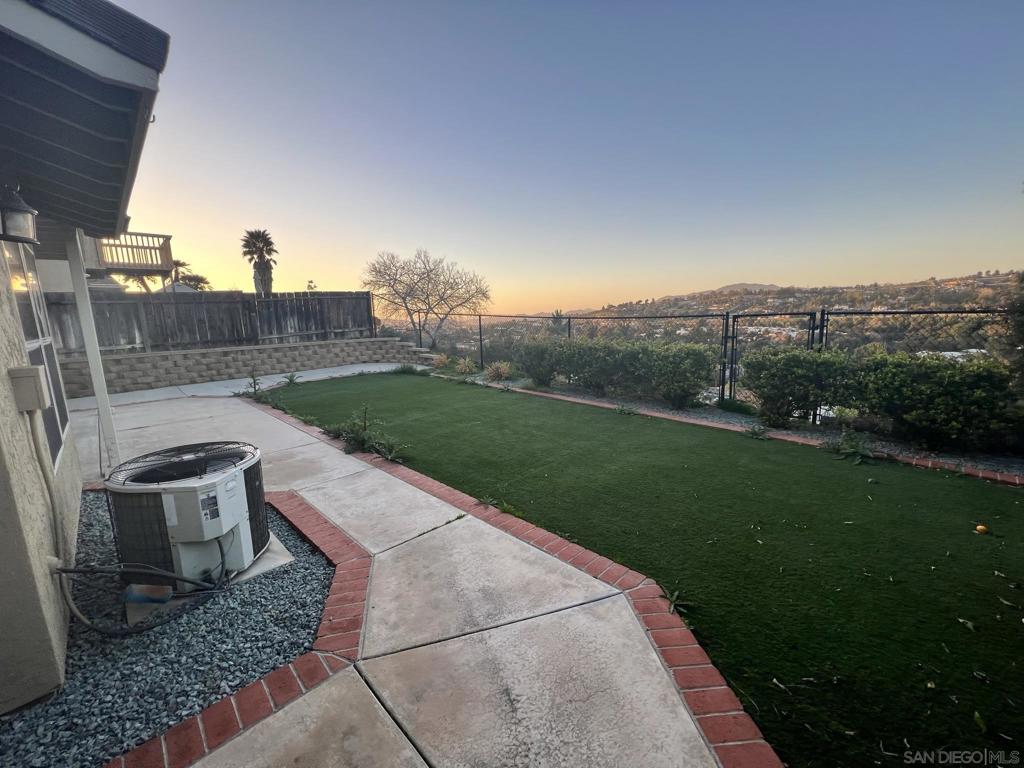 1565 Bay Meadows Dr Property Photo