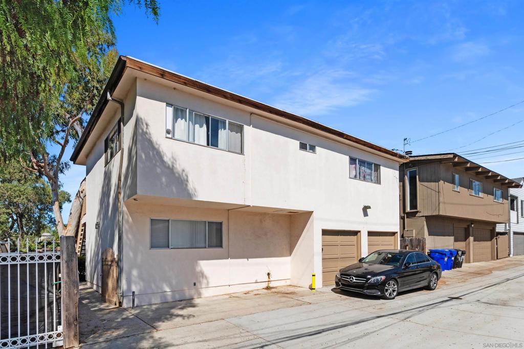 1517 Reed Property Photo 4