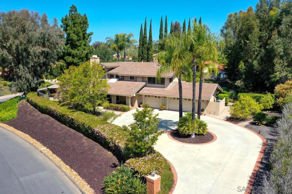13640 Poway Springs Rd Property Photo 1