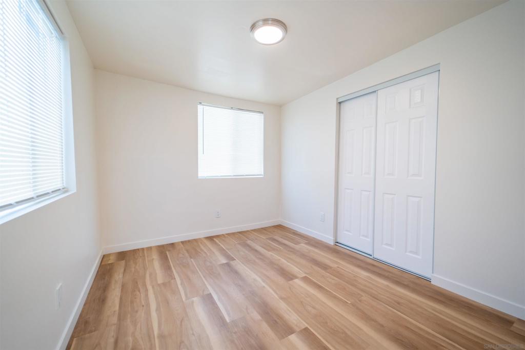 3862 Swift Ave Property Photo 9