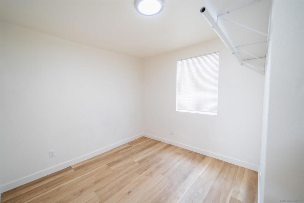 3862 Swift Ave Property Photo 12