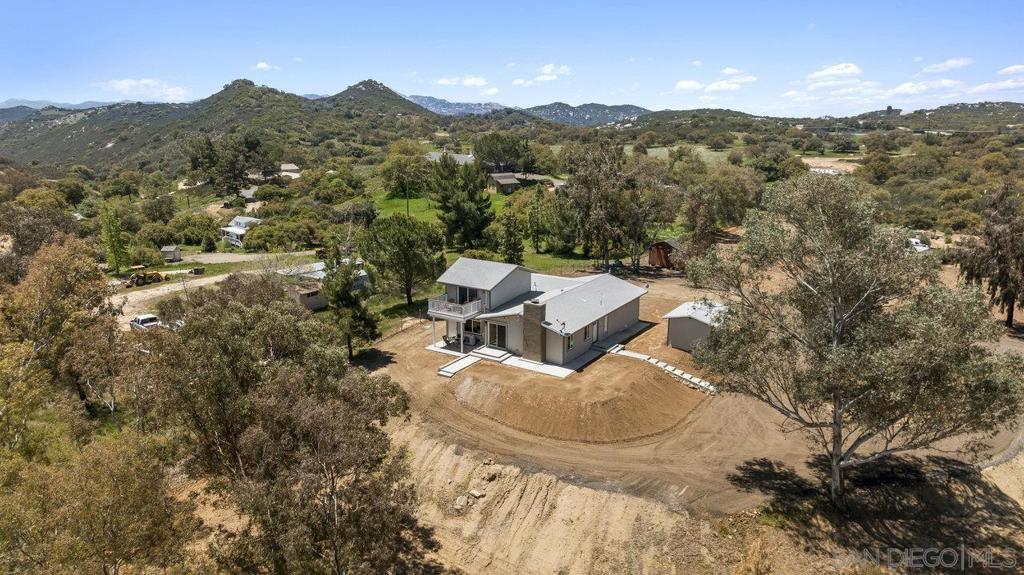 23471 Japatul Valley Rd Property Photo