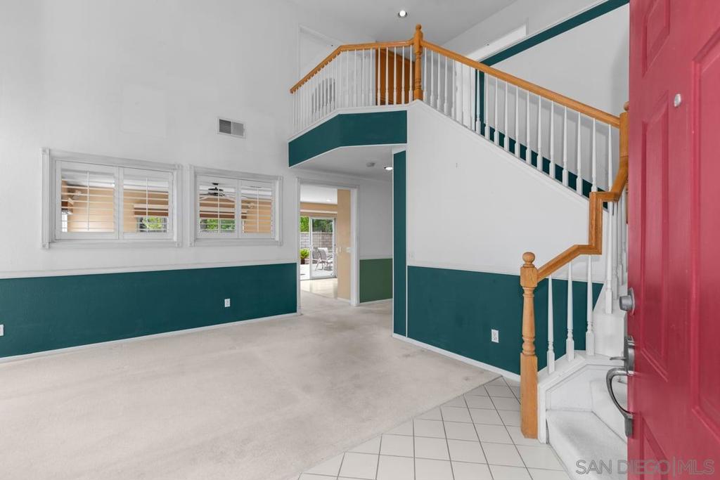 445 Primrose Way Property Photo 9