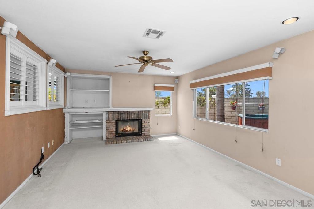 445 Primrose Way Property Photo 25