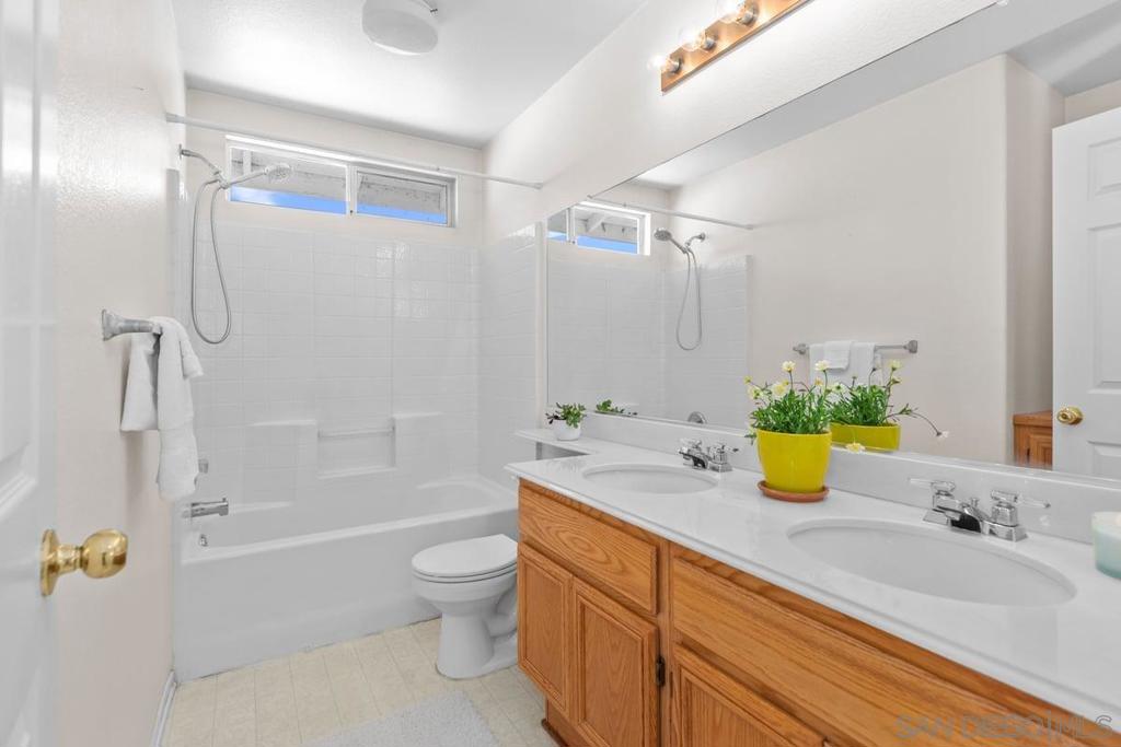 445 Primrose Way Property Photo 33