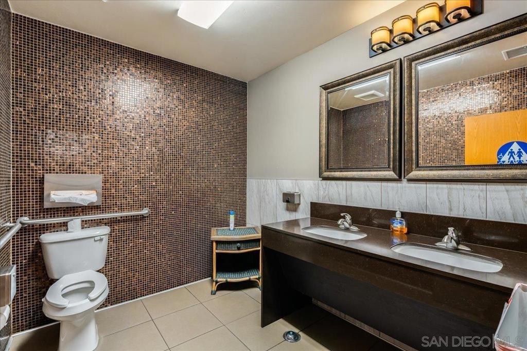 1144 Black Oak Dr Property Photo 11