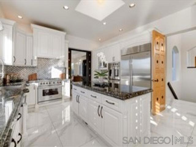 17381 Circa Oriente Property Photo 6
