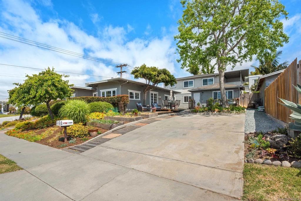 1971 Ebers Street Property Photo 4