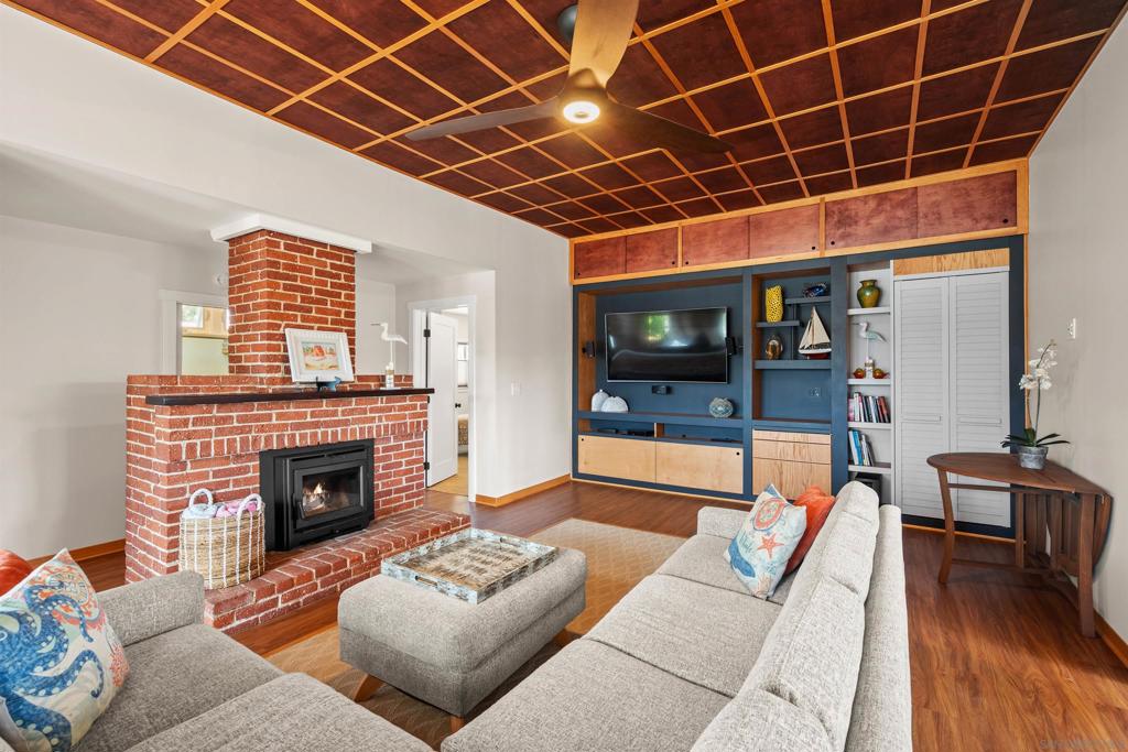 1971 Ebers Street Property Photo 10