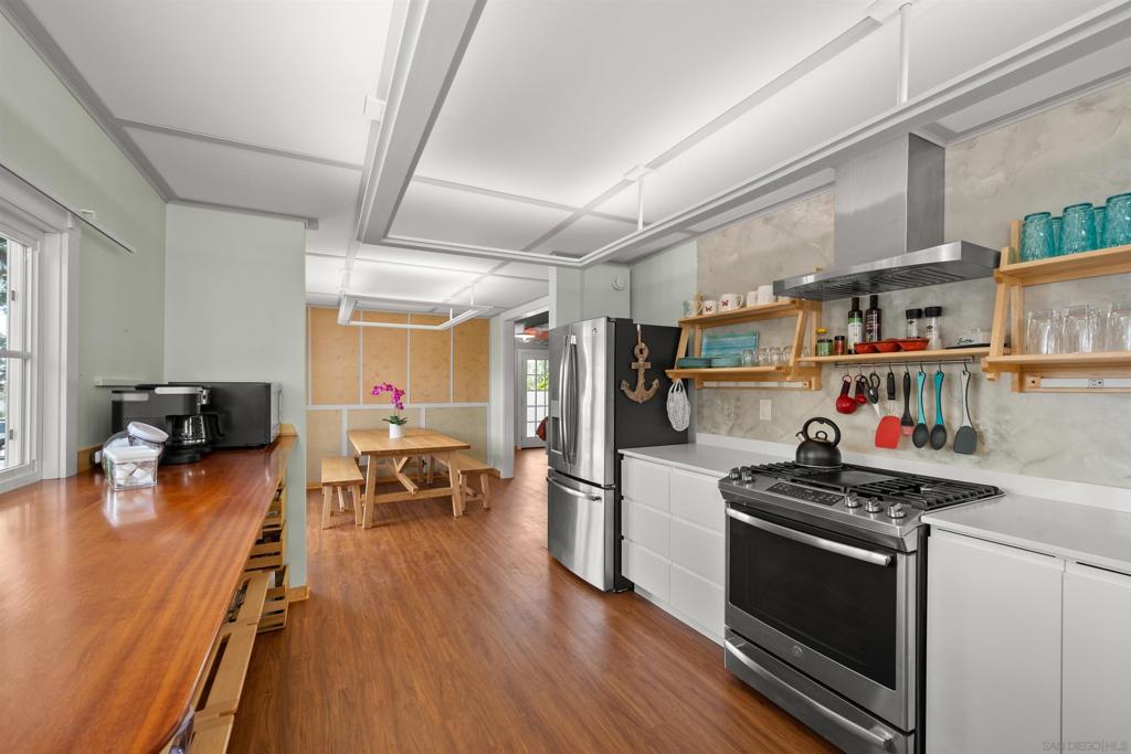 1971 Ebers Street Property Photo 18